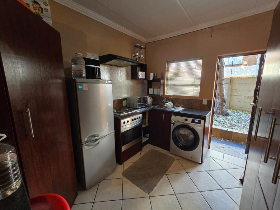 2 Bedroom Property for Sale in Potchefstroom North North West